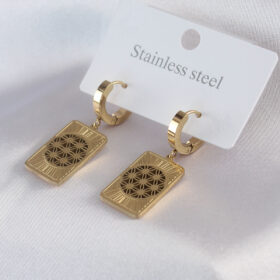 316L Çelik Özel Seri    Gold Renk Lotus İşleme Kadın Küpe