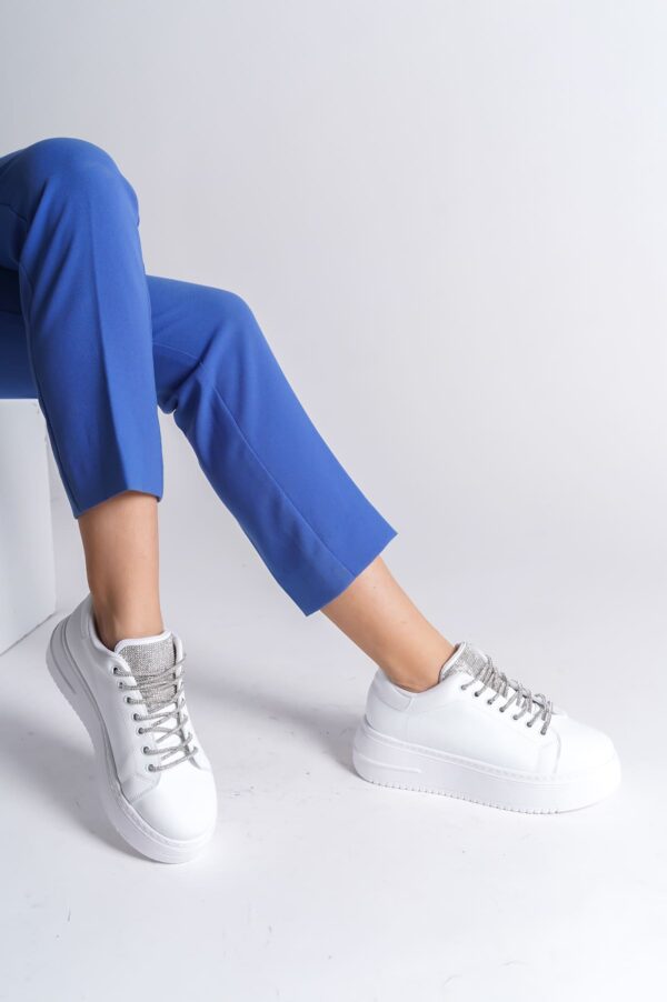 DELLA Bağcıklı Ortopedik Taban Taşlı Kadın Sneaker Ayakkabı BT Beyaz - Görsel 2