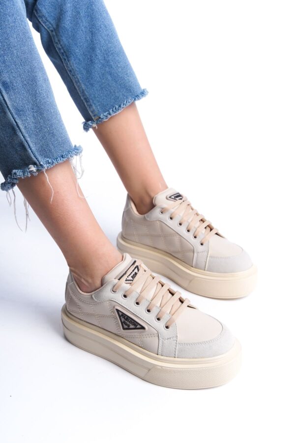 PRAG Bağcıklı Ortopedik Taban Desenli Kadın Sneaker Ayakkabı KT Krem - Görsel 2