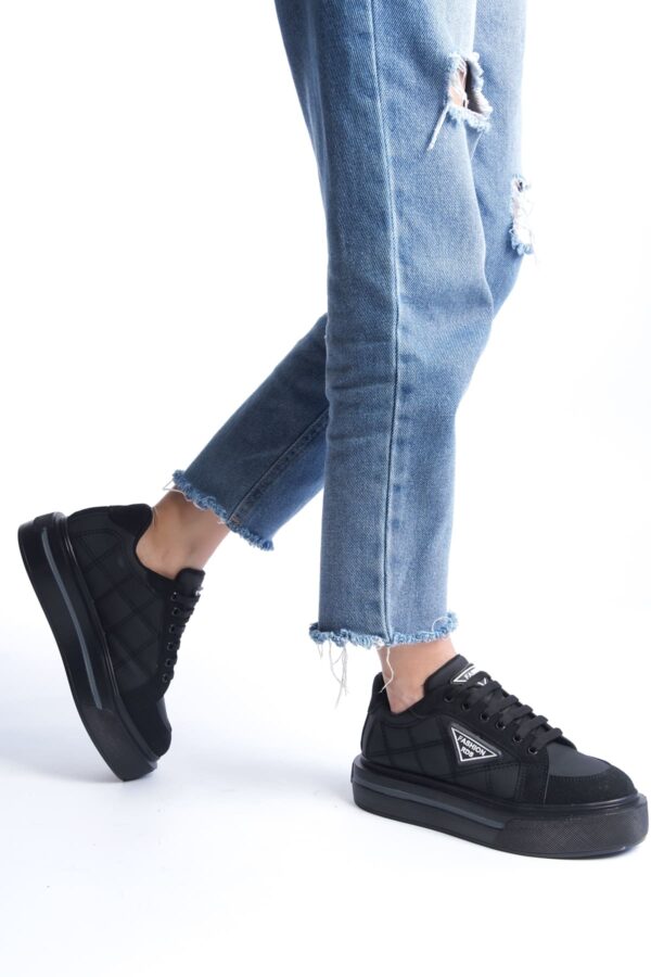 PRAG Bağcıklı Ortopedik Taban Desenli Kadın Sneaker Ayakkabı ST Siyah - Görsel 2